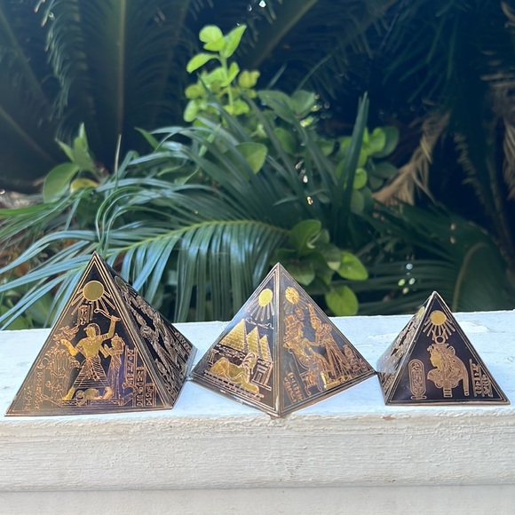 Vintage Three Egyptian Etched Brass Pyramids - Picture 2 of 16